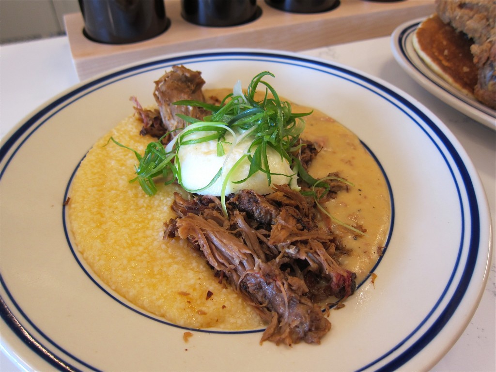 Meat's Southern Grits